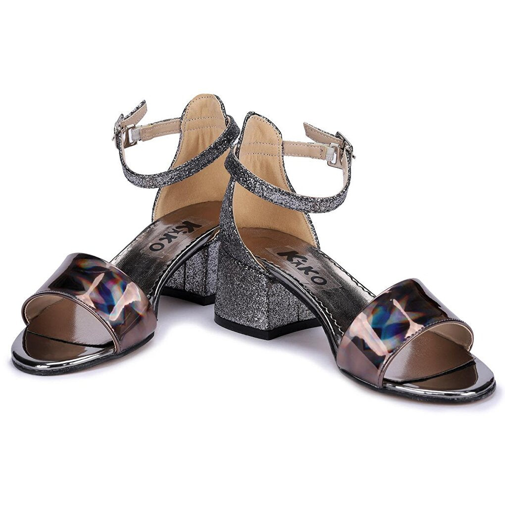 768 Ayna Kum Daily Girl's 3 Cm Heeled Sandals Shoes