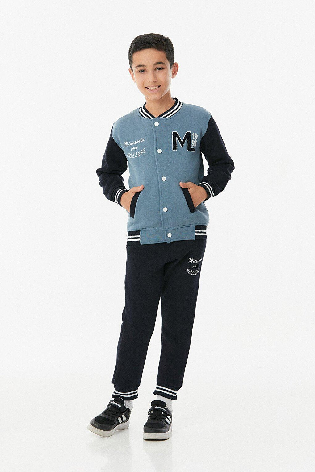 Embroidered High Collar College Boys' Tracksuit Set