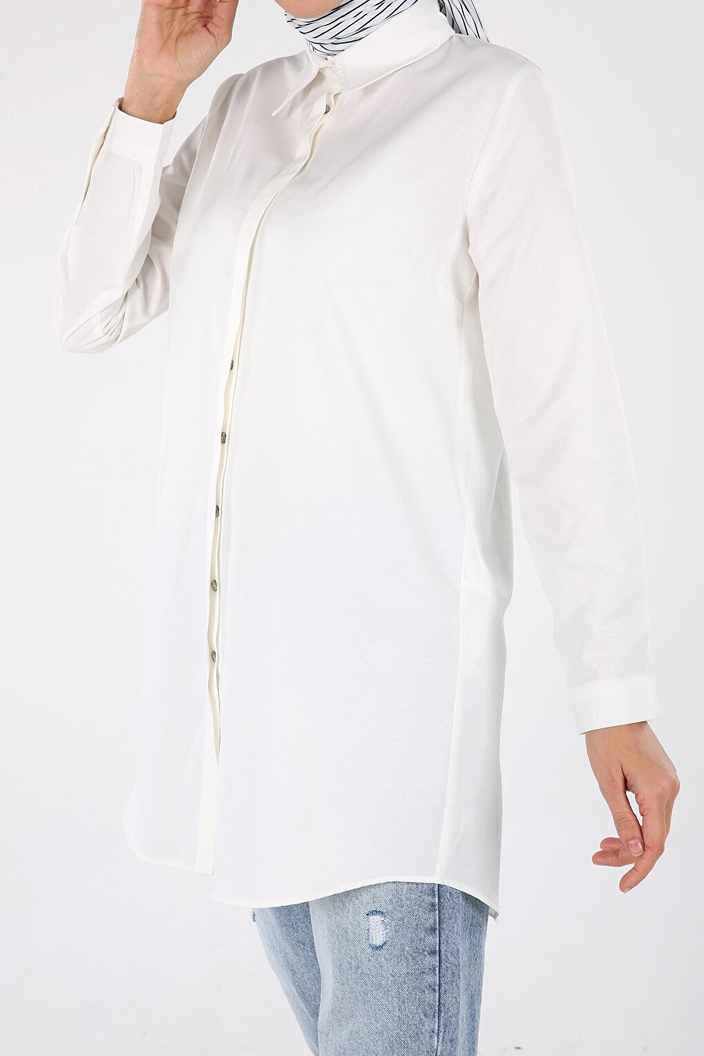 Basic Shirt Tunic with Ecru Hidden Placket