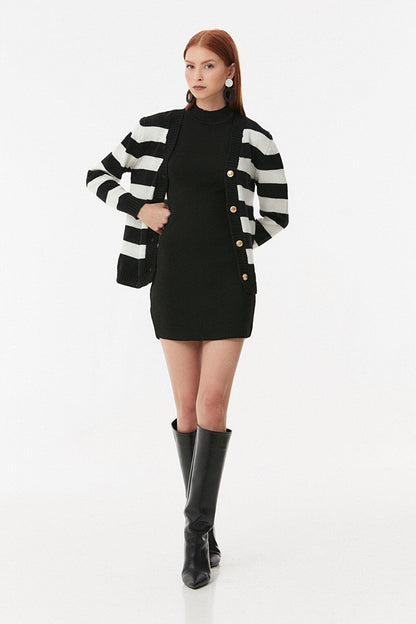 Striped Buttoned Knitwear Cardigan