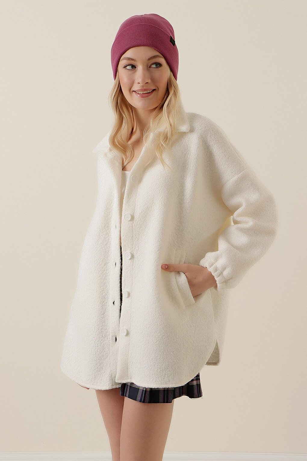 0675 Wool Blend Boucle Jacket - White