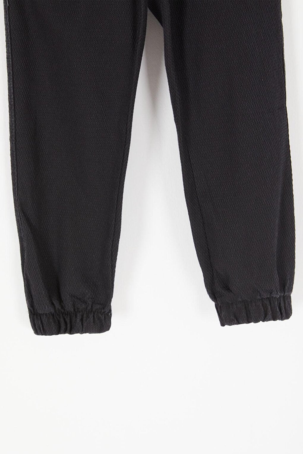 Black Textured Fabric Boy Trousers 16806