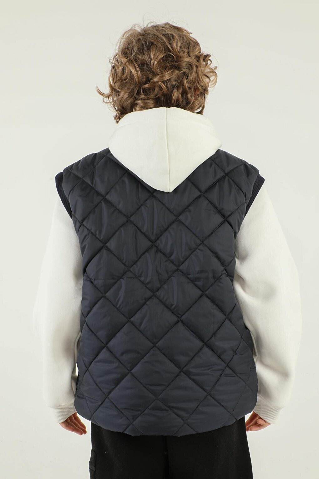 Diamond Patterned Double Pocket Boy's Vest