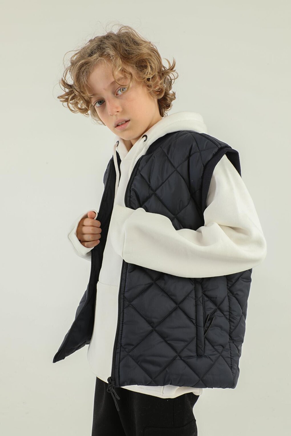 Diamond Patterned Double Pocket Boy's Vest