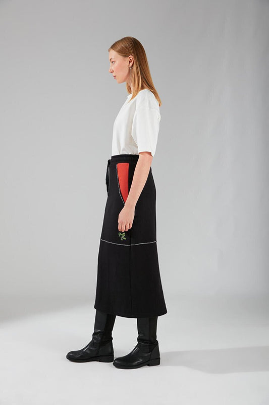 Piece Black Skirt