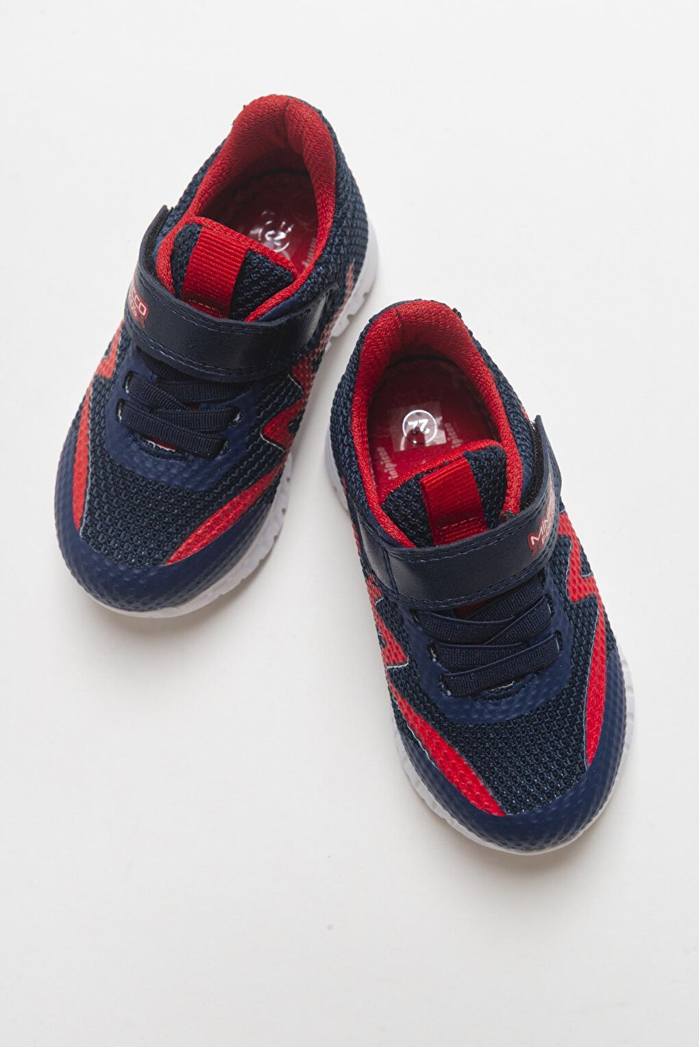 Boy's Navy Blue healthy Supported Sports Shoes