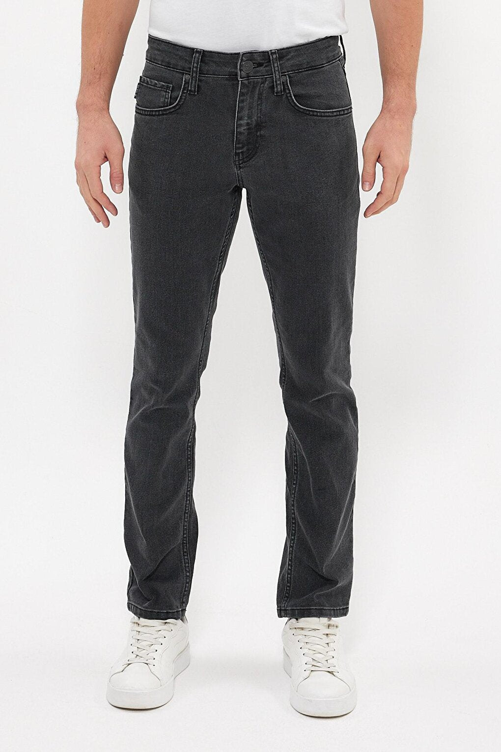 Arjen 651 Slim Fit Men's Jean