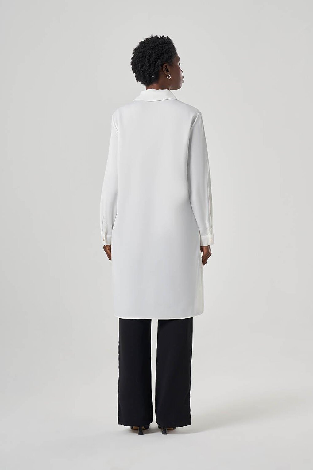 Signorita Long Ecru Tunic