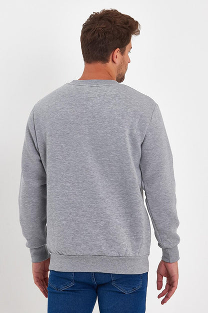 3 Thread Raised Crew Neck Men's Sweatshirt