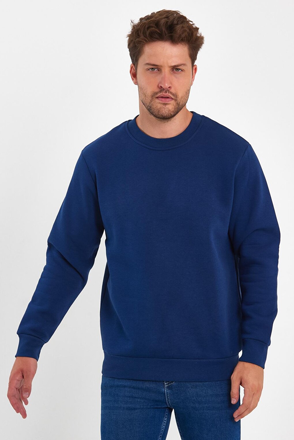 3 Thread Raised Crew Neck Men's Sweatshirt