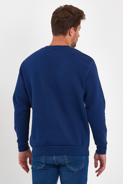 3 Thread Raised Crew Neck Men's Sweatshirt