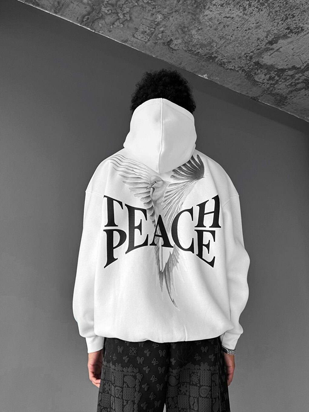 Oversize 'Teapeache' Printed Sweatshirt White