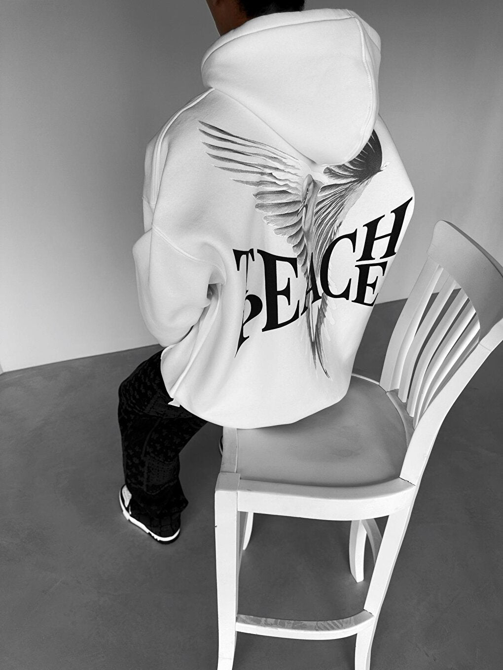 Oversize 'Teapeache' Printed Sweatshirt White