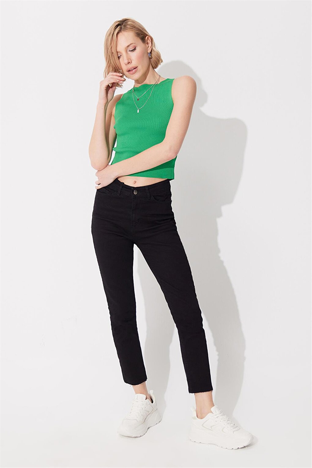 Black High Waist Straight Fit Jean SS23JP4744Sİ