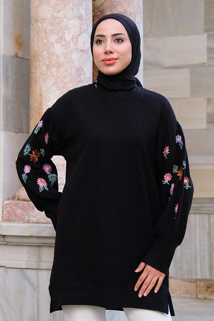 Floral Embroidered Crew Neck Sweatshirt Black