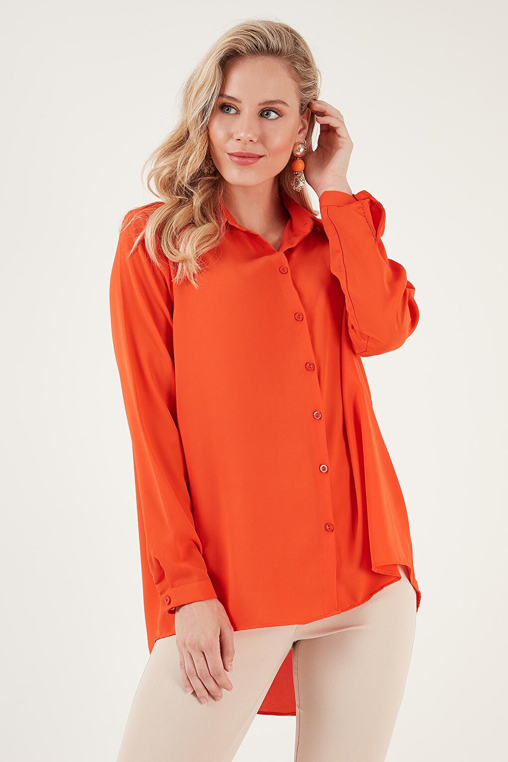 Comfortable Cut Long Back Shirt 6118728