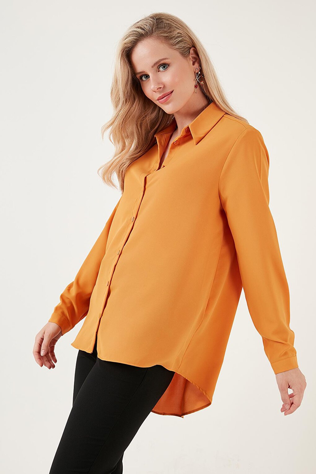 Comfortable Cut Long Back Shirt 6118728