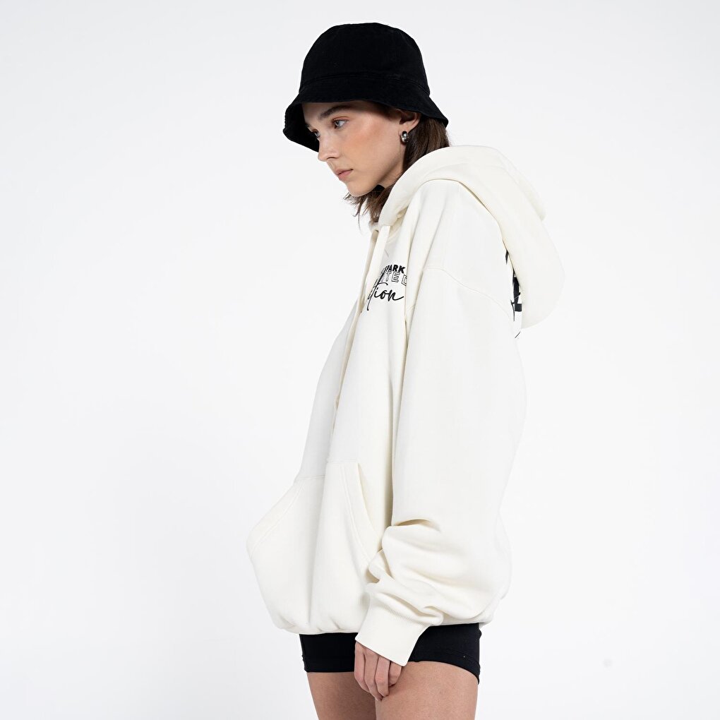 Teo Women's White Kangaroo Pocket Hooded Oversize Sweatshirt Hoodie