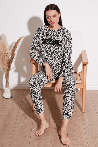 Leopard Patterned Regular Fit Crew Neck Pajama Set 6571008