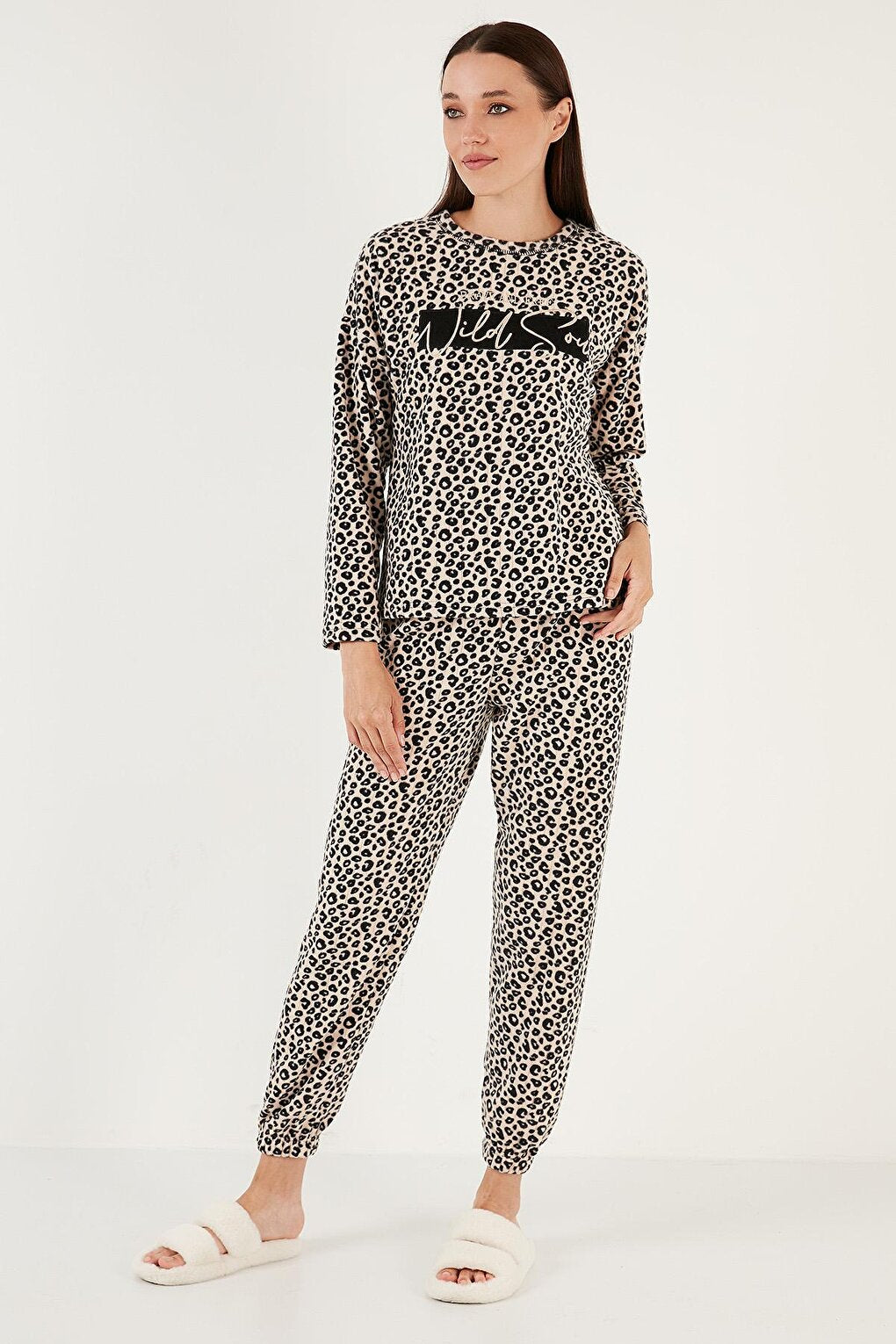 Leopard Patterned Regular Fit Crew Neck Pajama Set 6571008