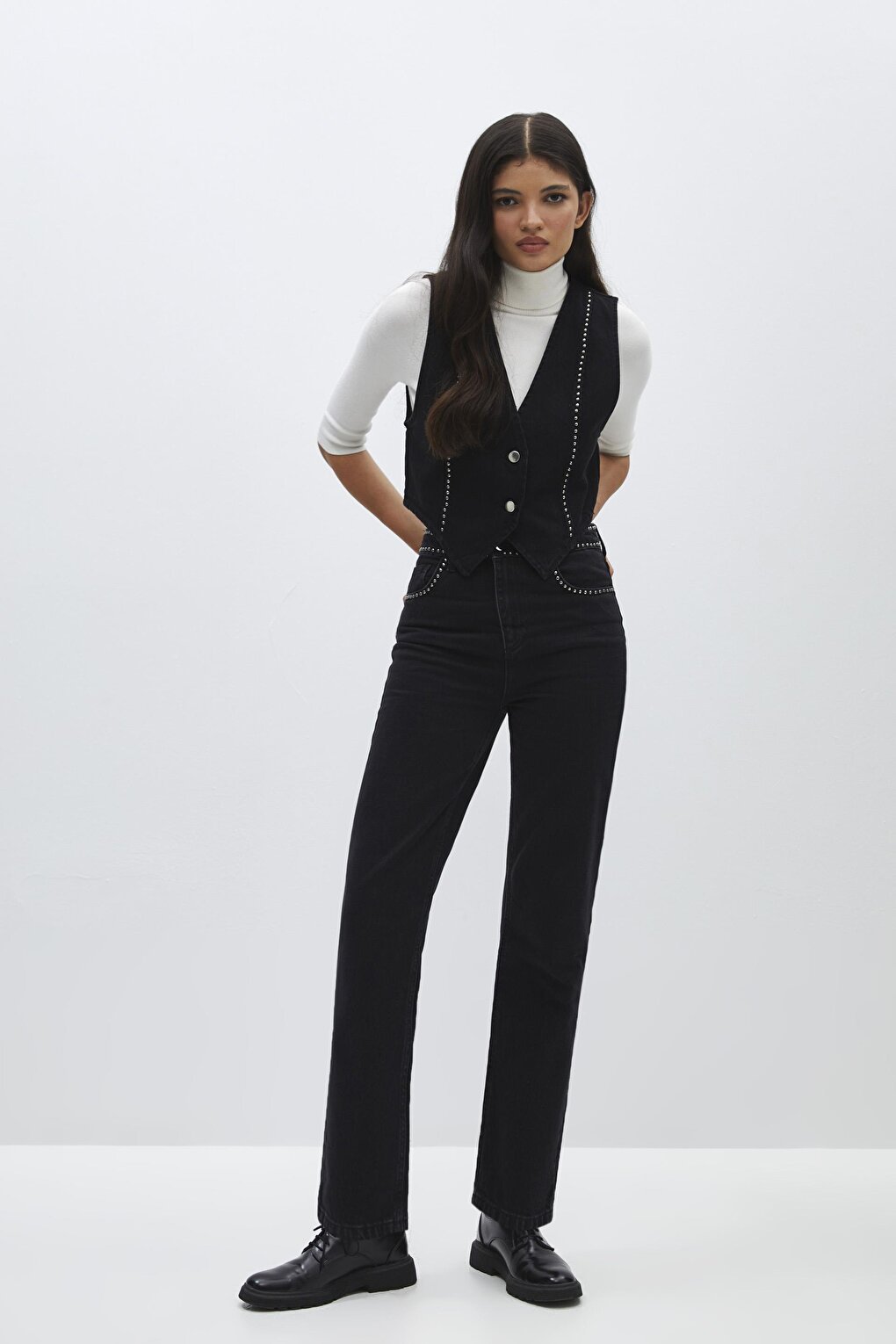 Black High Waist Troc Detailed Straight Jeans