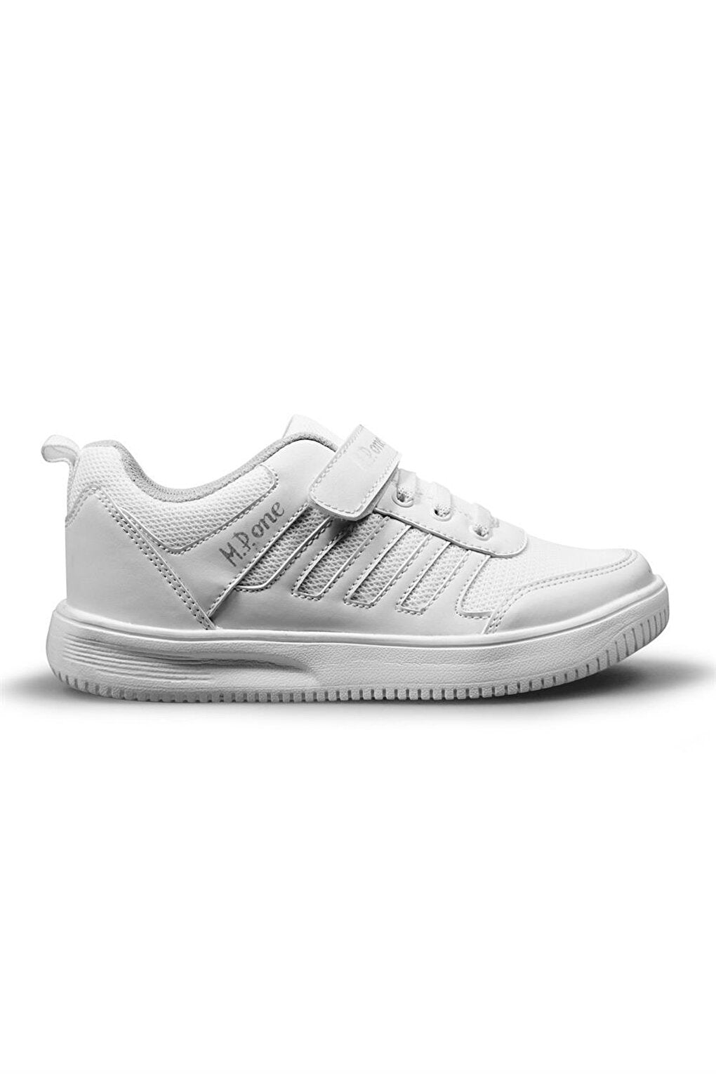 Children's White Sports Shoes