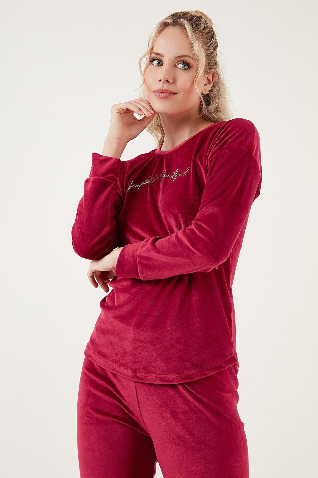 Regular Fit Soft Textured Velvet Pajama Set 6094200