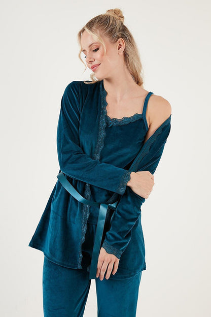 Regular Fit Lace Soft Textured Velvet Pajama Set with Dressing Gown 6095545