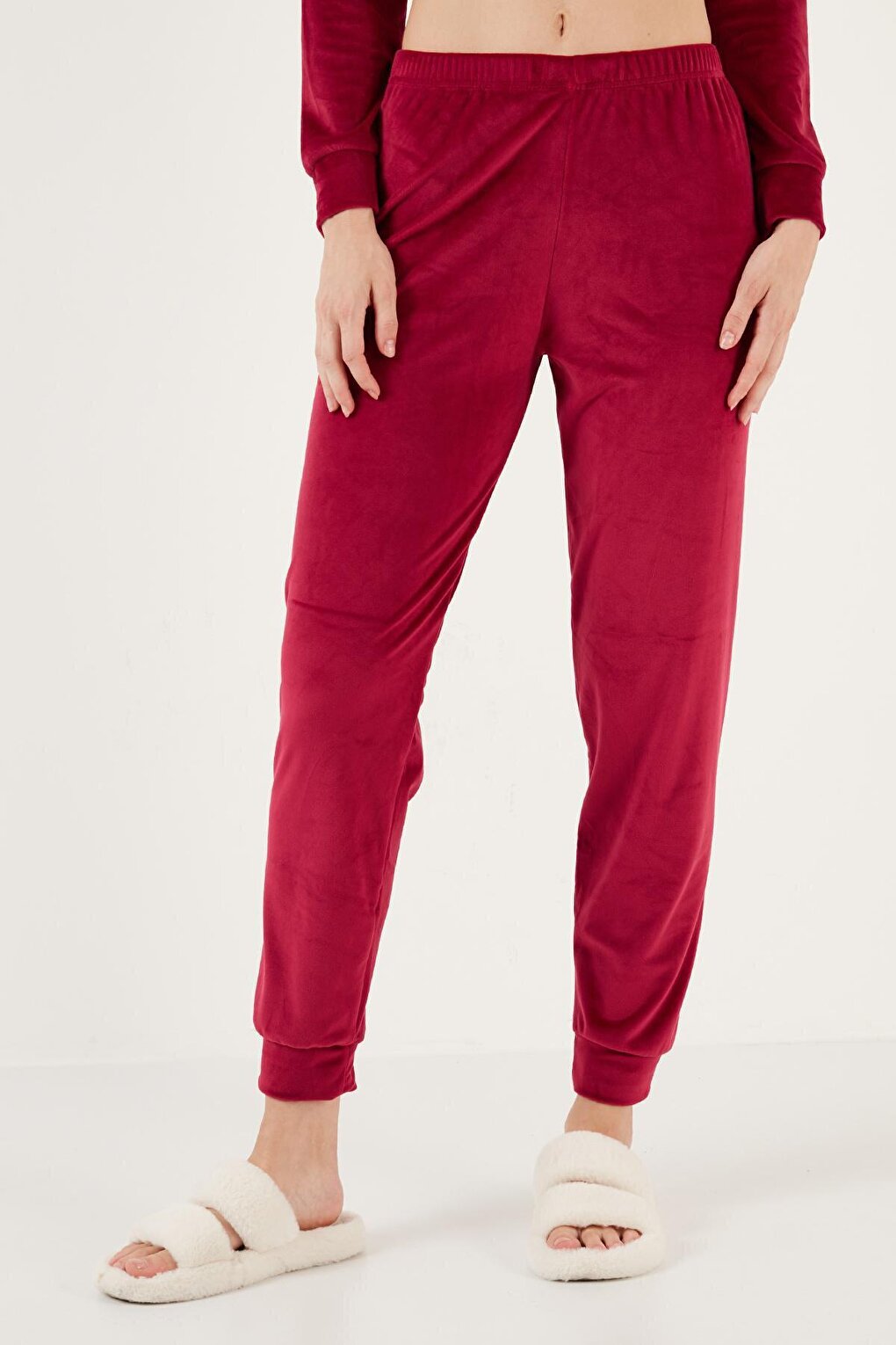 Regular Fit Soft Textured Velvet Pajama Set 6094200