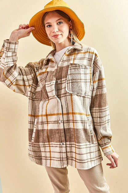 Women's Plaid Pattern Lumberjack Shirt with Rubber on the Back