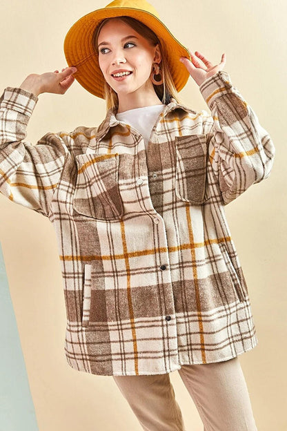 Women's Plaid Pattern Lumberjack Shirt with Rubber on the Back