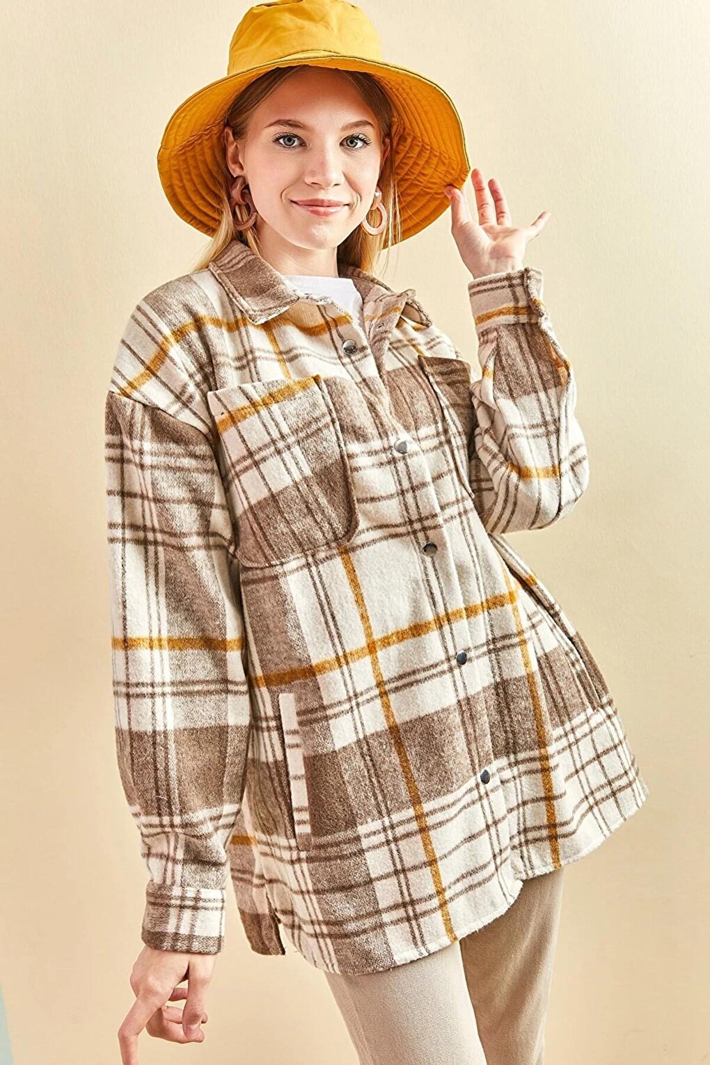 Women's Plaid Pattern Lumberjack Shirt with Rubber on the Back