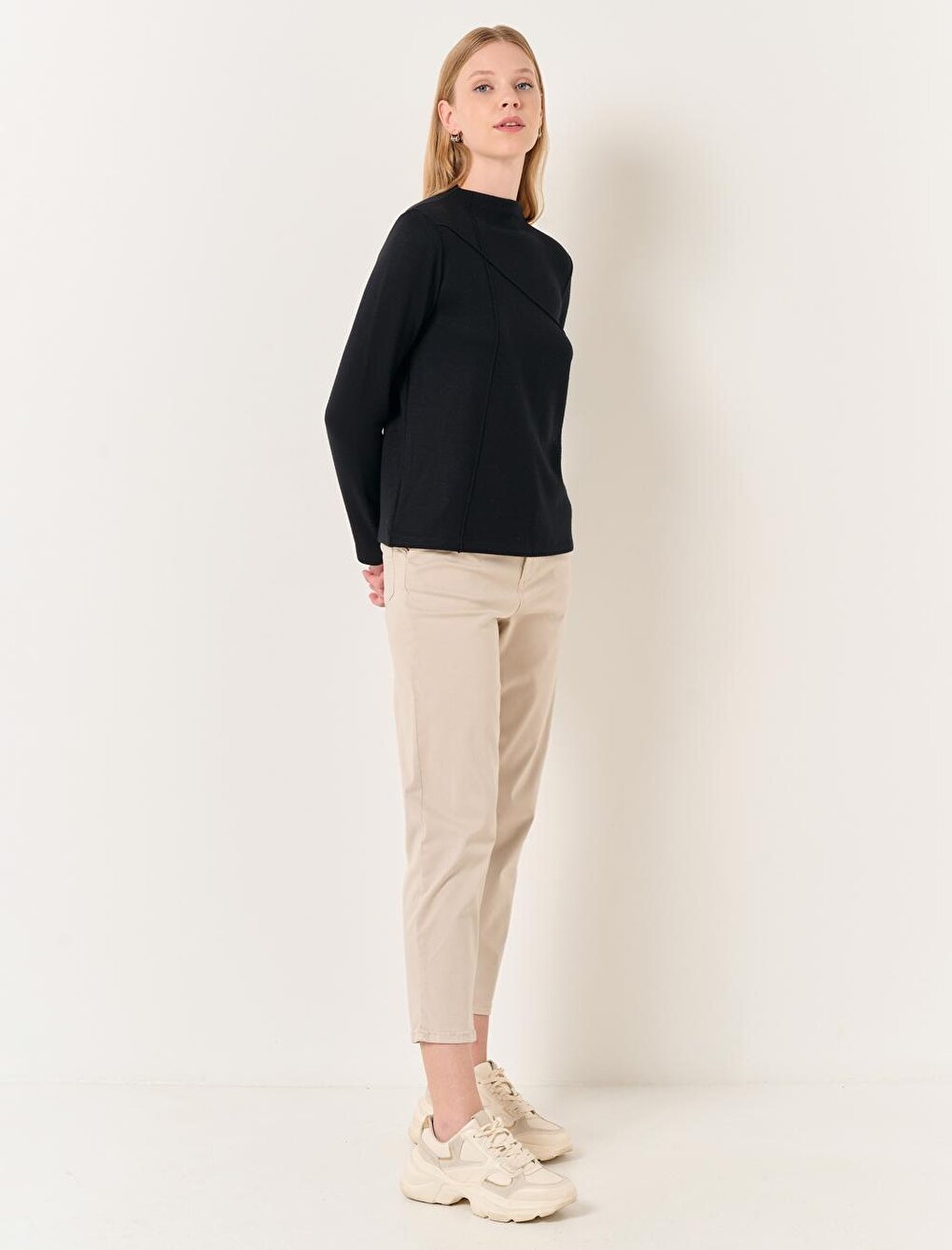 Stone Normal Leg Pocket Gabardine Trousers