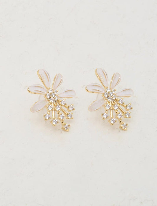 White Flower Figured Shiny Stone Earrings