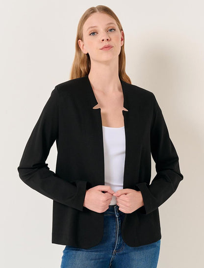 Black Long Sleeve Collar Detailed Stylish Jacket