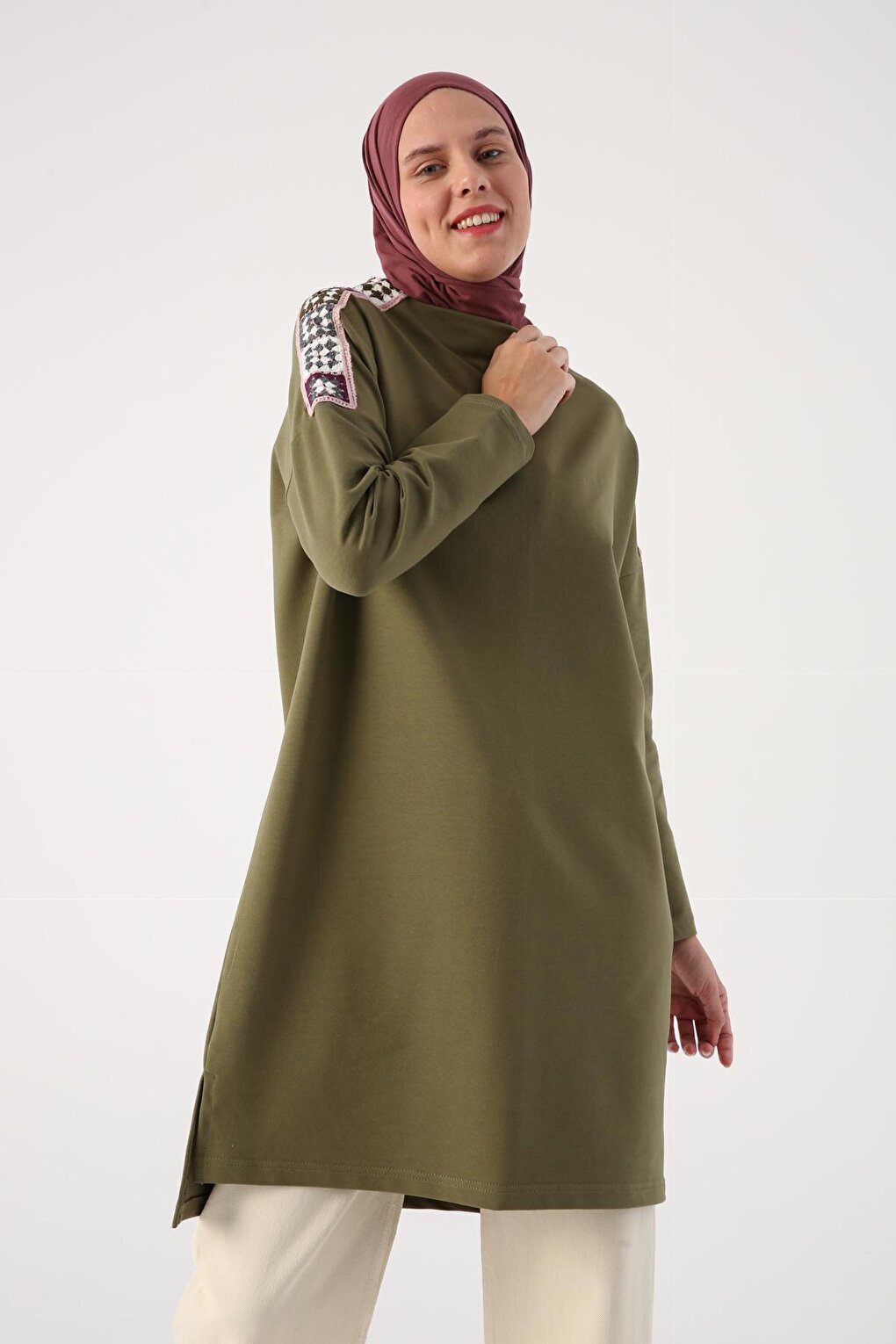 Light Khaki Oversize Colored Motif Knitted Tunic