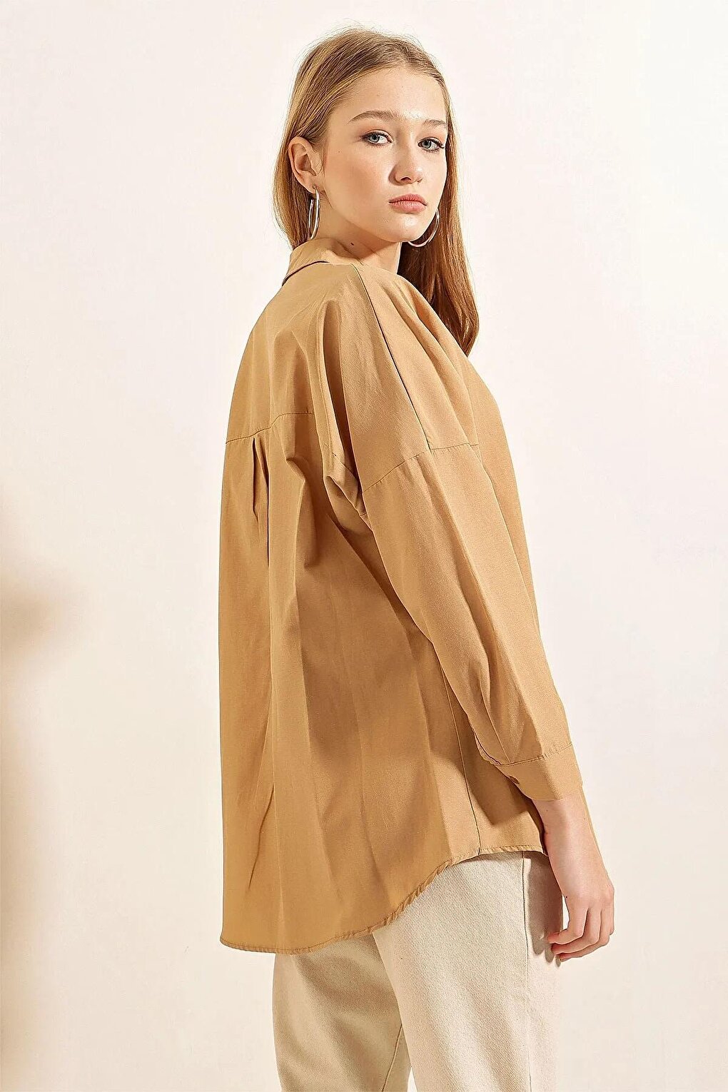 Women's Camel Plain Plain Araboy Basic Oversize Shirt