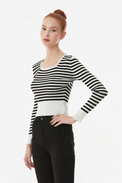 Striped Square Collar Knitwear Sweater