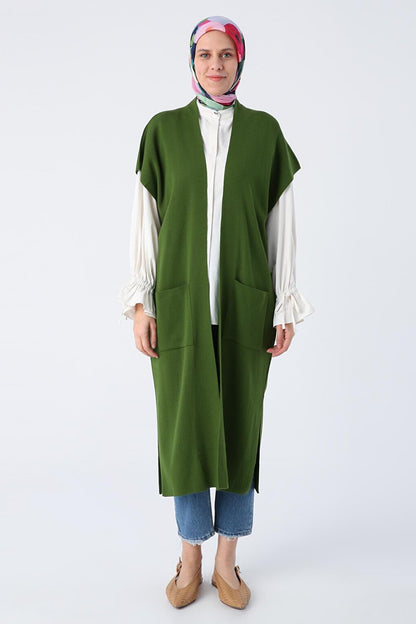 Dark Green Long Knitwear Vest with Pockets