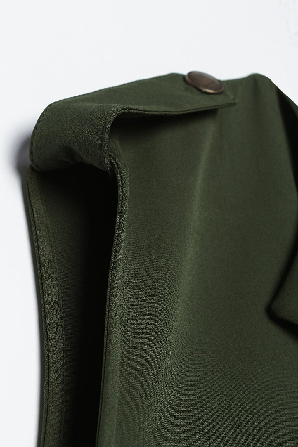 Classic Vest with Dark Green Shoulders, Epaulettes, Belt and Pockets