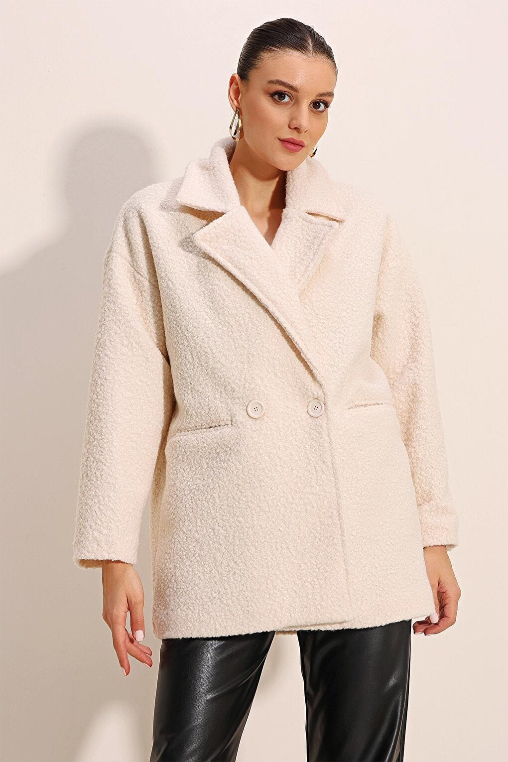 9126 Oversize Wide Cut Boucle Coat - Ecru