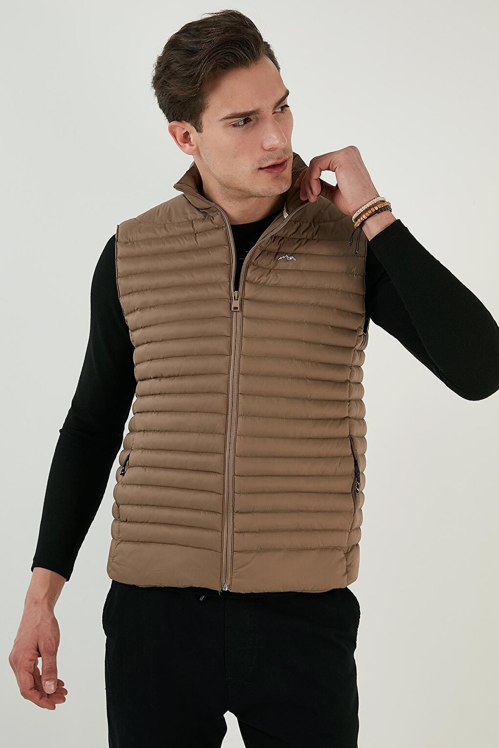 Regular Fit Stand Collar Pocket Quilted Puffer Vest 497KIM