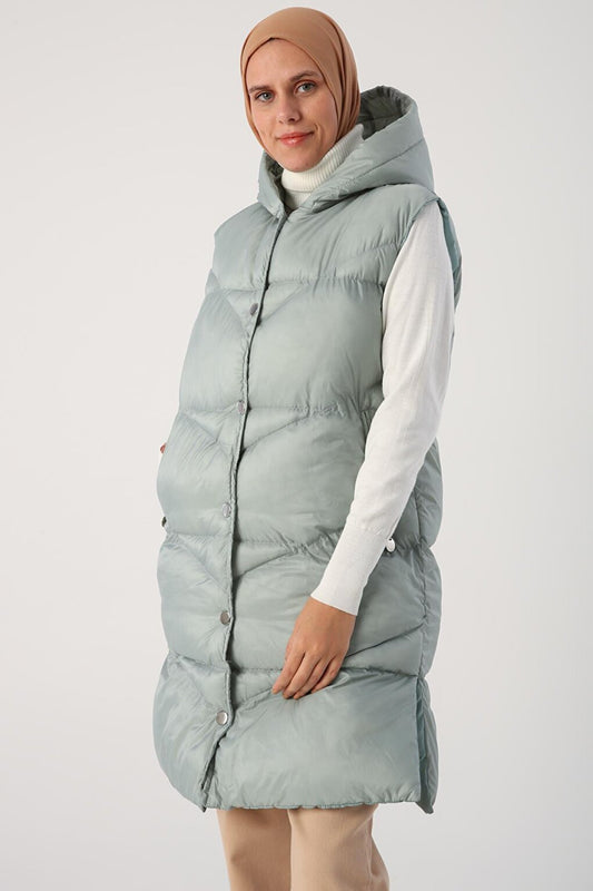 Mint Geometric Stitched Puffer Vest