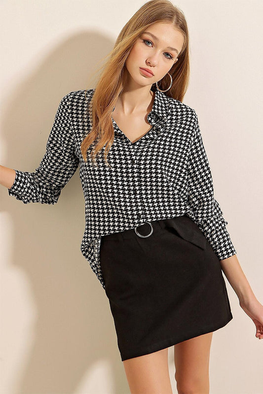 Women's Black Patterned Flowy Viscose Shirt