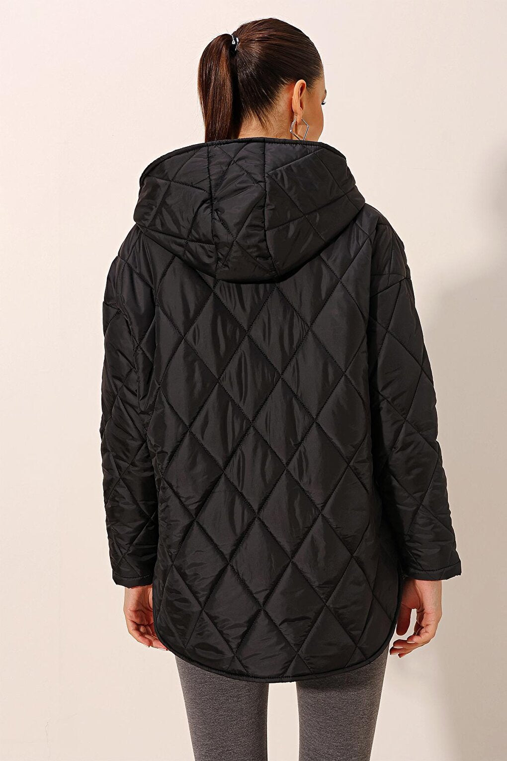 5181 Hooded Quilted Coat - Black