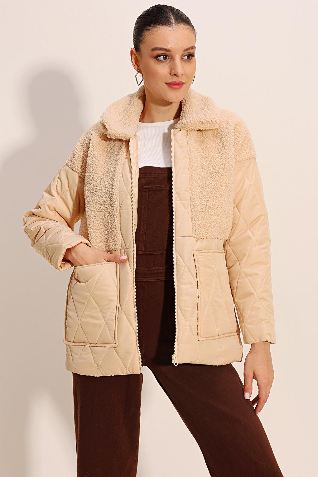 5182 Oversize Puffer Jacket with Plush Detail - Beige