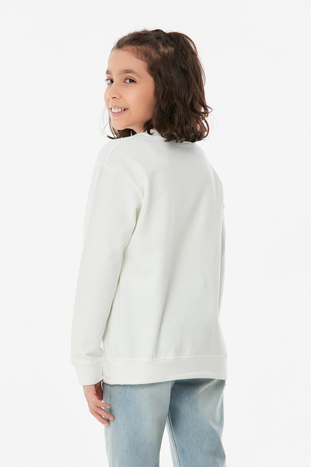 Butterfly Printed Crew Neck Girl's Sweatshirt