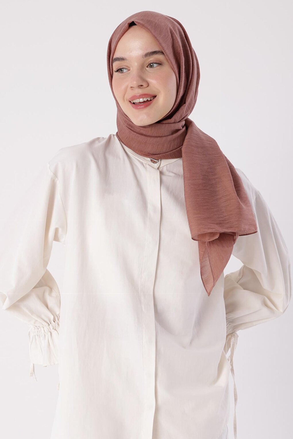 Milky Brown Enzo Shawl