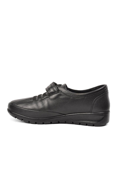 7679 Black Women's Genuine Leather Classic Shoes