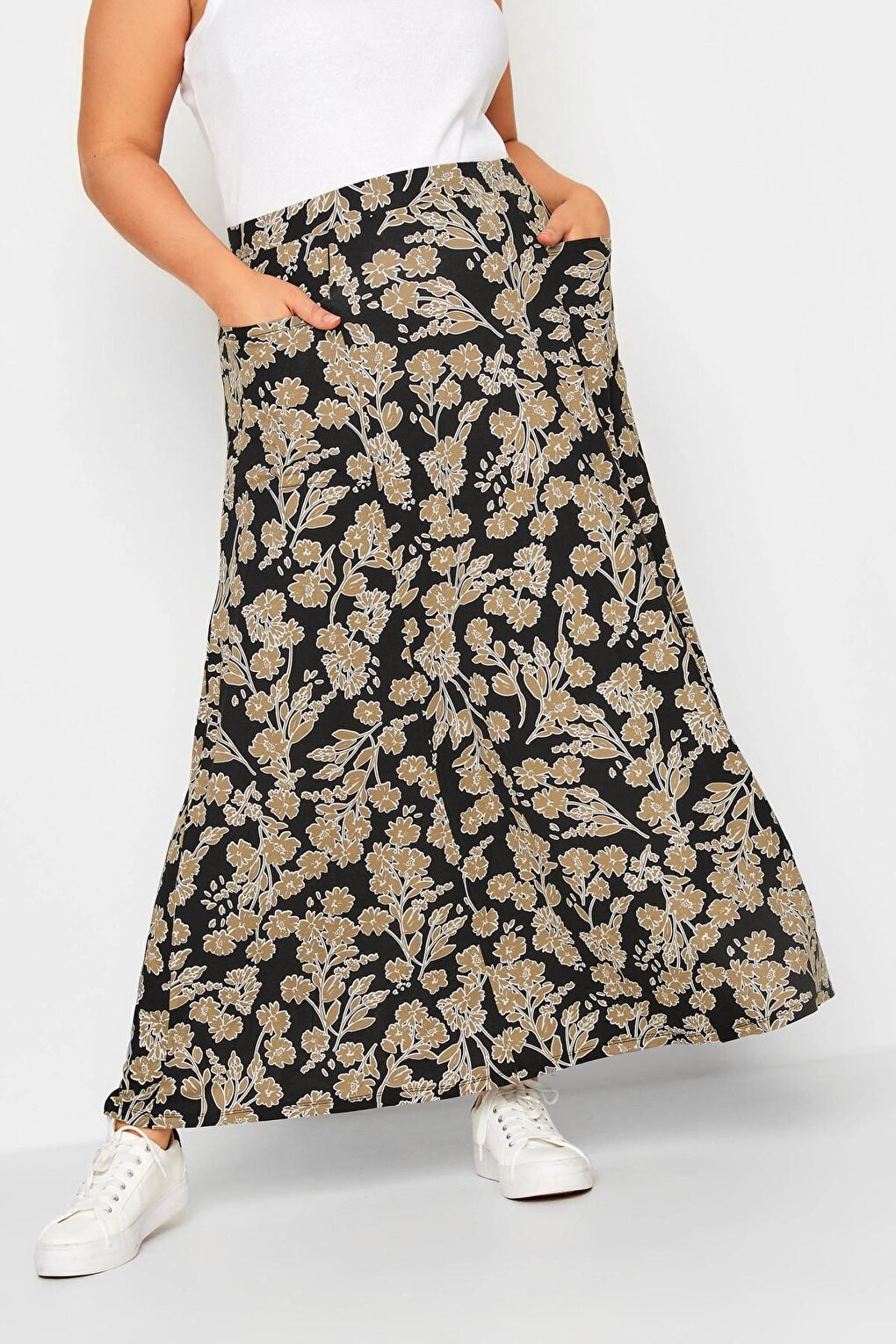 Plus Size Maxi Skirt with Double Pockets on the Front and Elastic Waist 302287